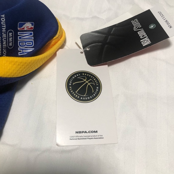 Boys Warriors Curry Basketball jersey - Picture 3 of 3